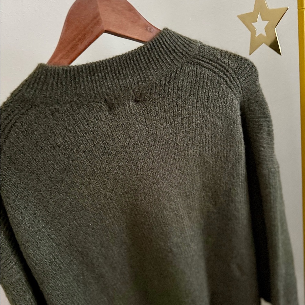 H&M Sweater Dress M Khaki Green Oversized Crewneck Soft Knit NWT - Picture 5 of 7